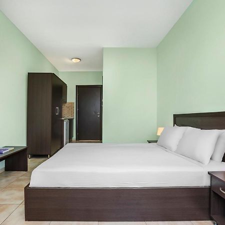 Hotel Poseidon Пефкохорі Екстер'єр фото